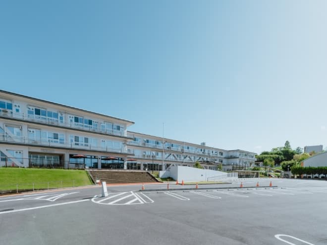 芝生広場北駐車場